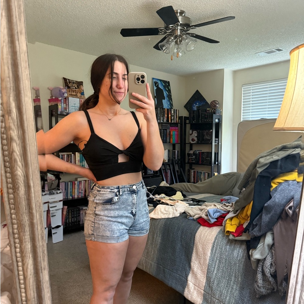SHEIN Black Cutout Crop Tank with Strappy Support
